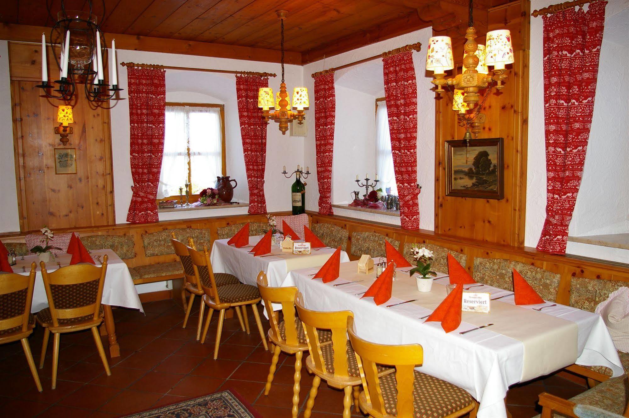 Landgasthof Goldener Pflug 3* Frasdorf
