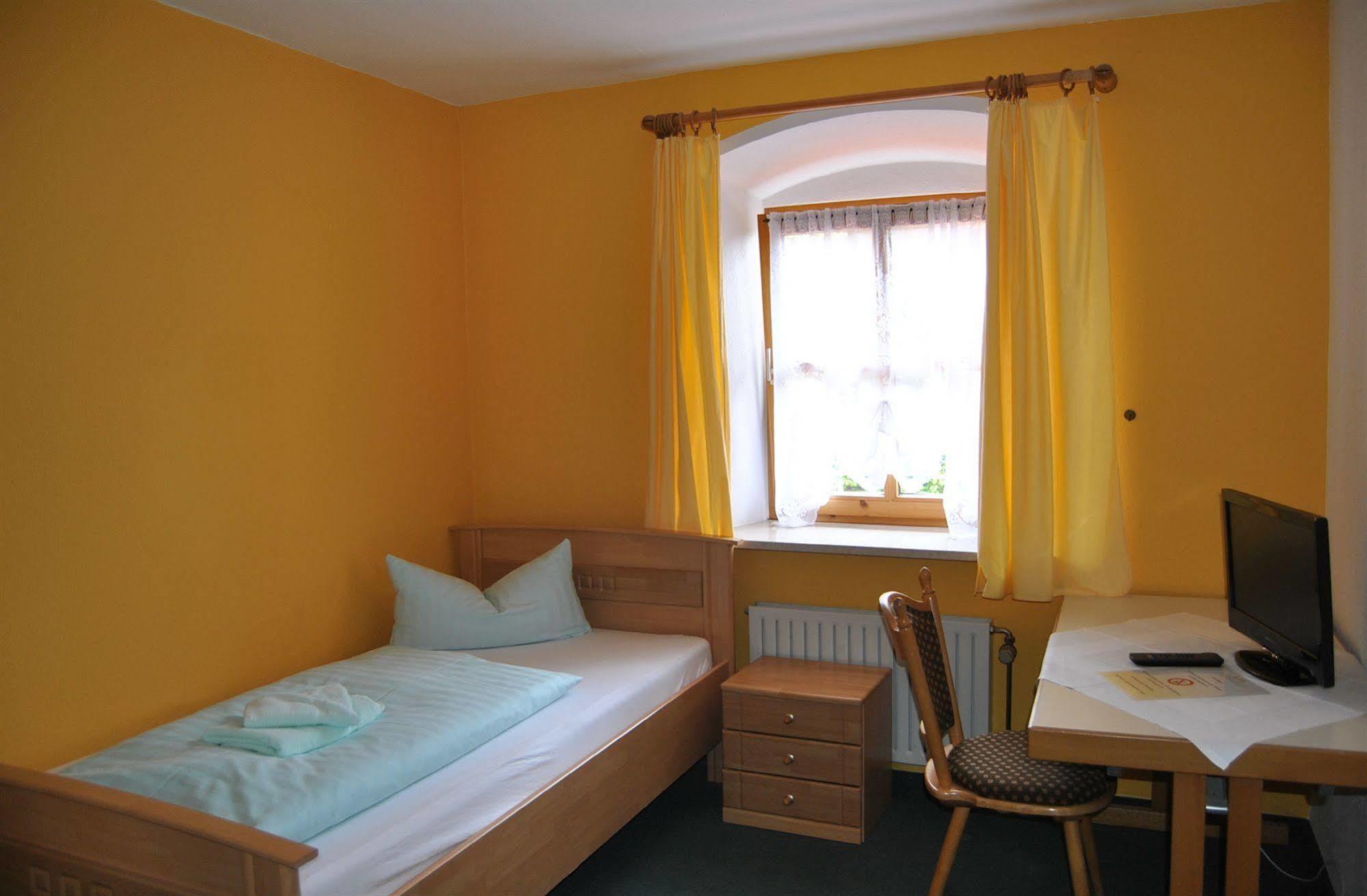 Landgasthof Goldener Pflug 3* Frasdorf